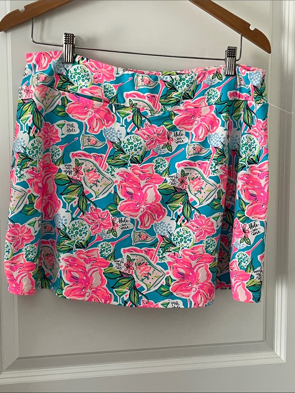 Lulu-B Pink Floral Golf Mini Skirt 19 th hole Front Hidden Zip Pocket NWOT SZ L